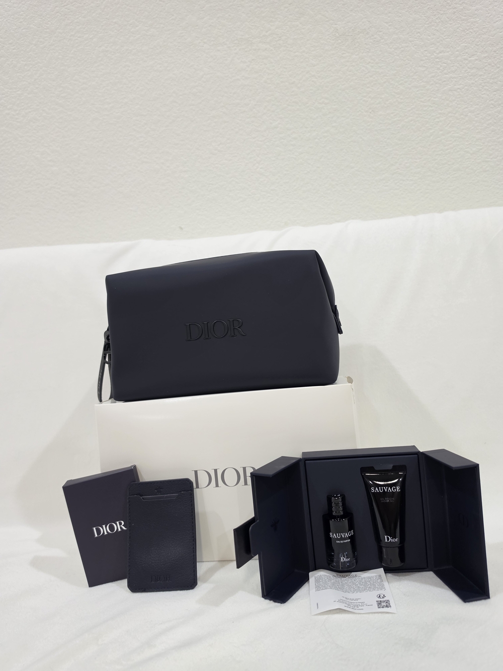 DIOR Men's Navy Travel Pouch with Sauvage Gift Set & Card Holder.